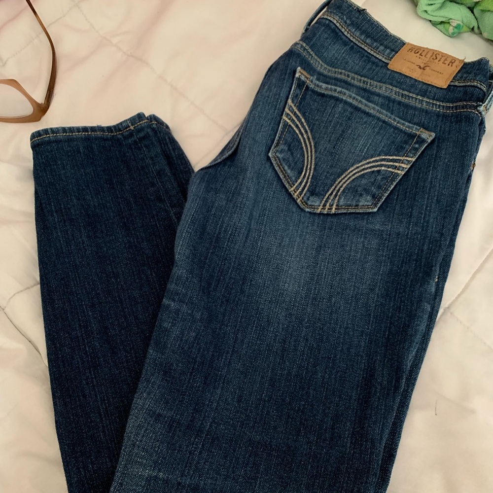 Hollister skinny jeans